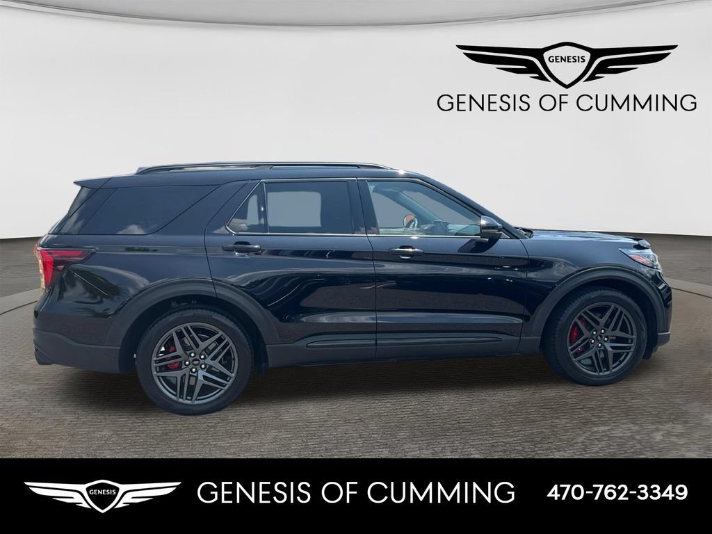 Used 2025 Ford Explorer ST AWD/4WD image 8