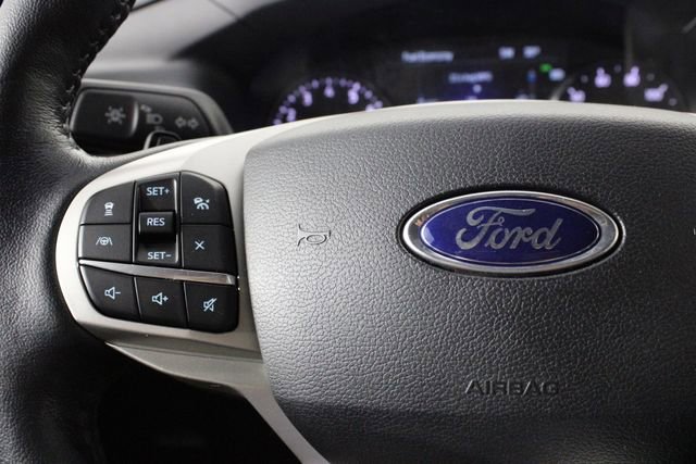 Used 2021 Ford Explorer XLT w/ Equipment Group 202A image 27
