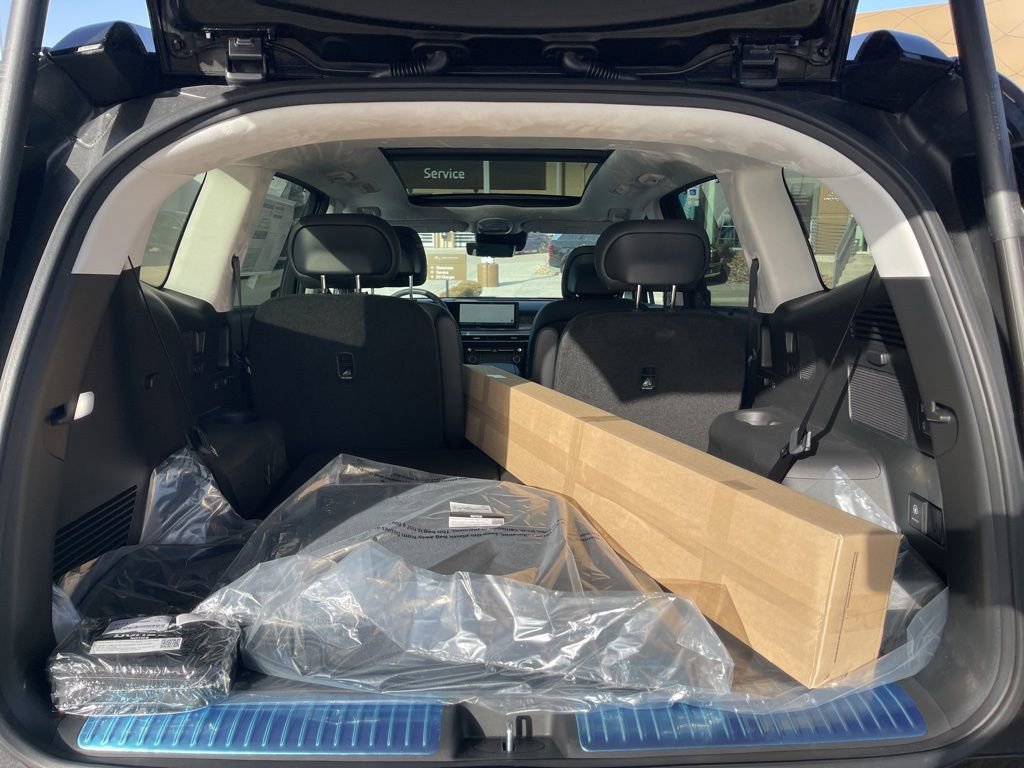 New 2026 Hyundai Ioniq 9 Calligraphy image 13