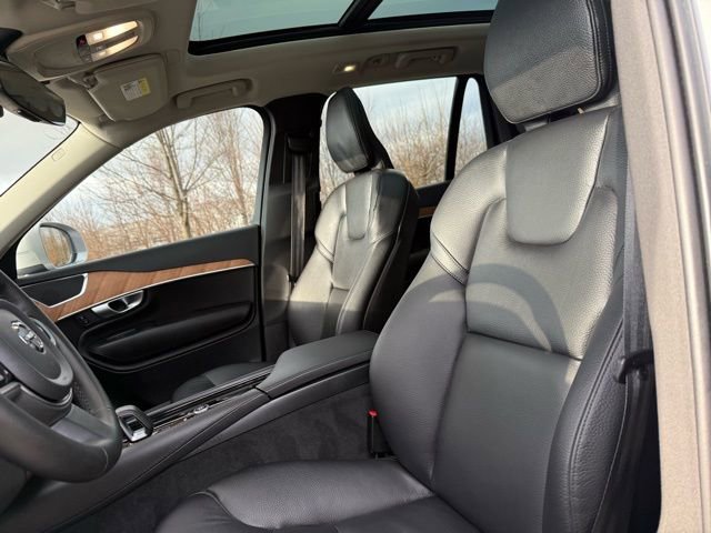 Used 2024 Volvo XC90 B6 Plus w/ Protection Package Premier image 15