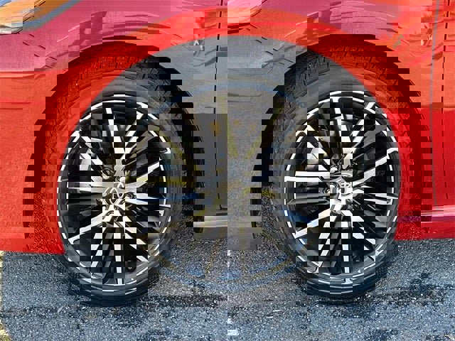 Used 2023 Toyota Camry SE image 11