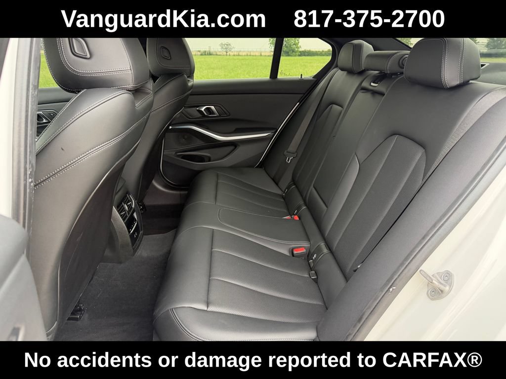 Used 2024 BMW 330i xDrive Sedan AWD/4WD image 30