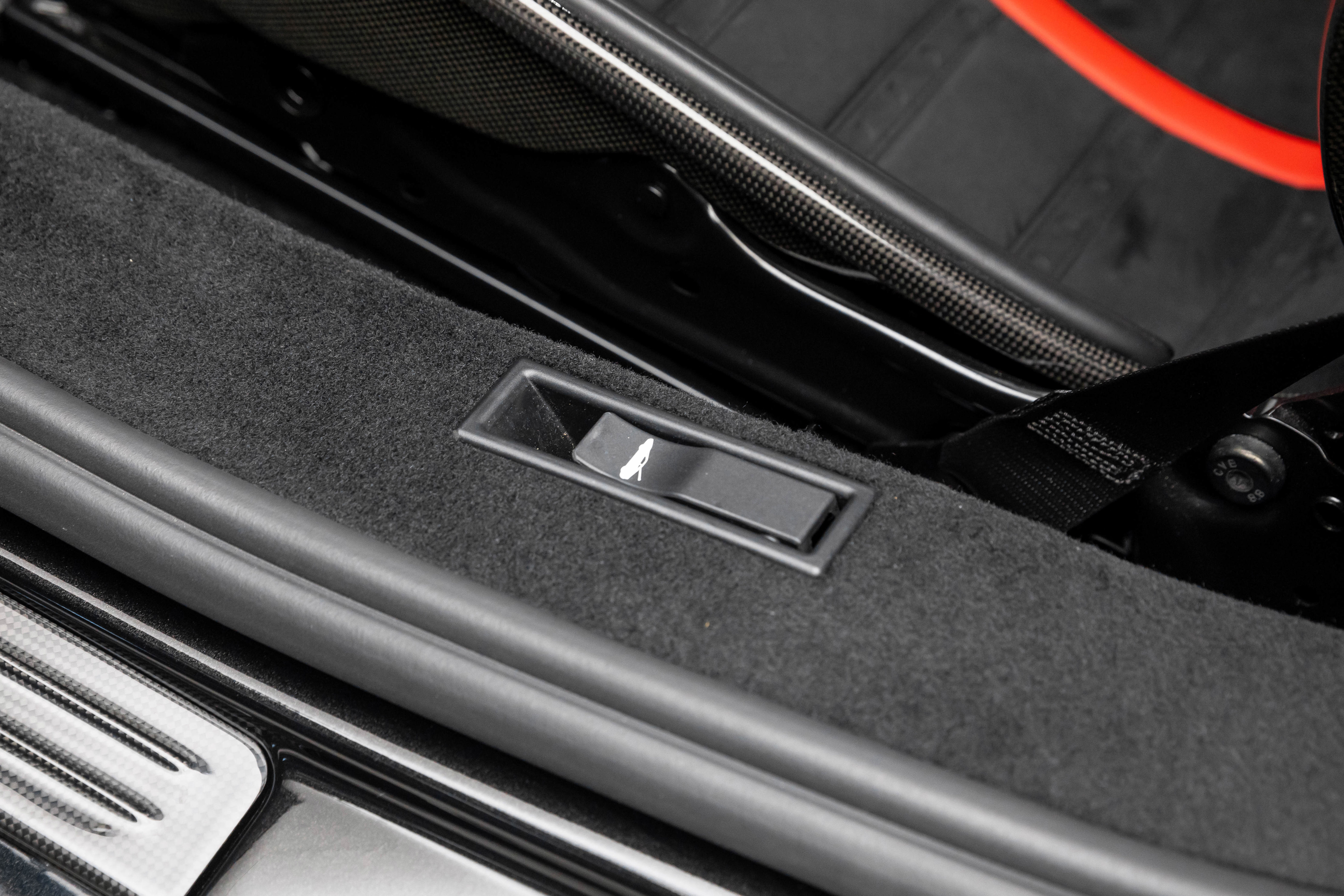 Used 2023 Ferrari SF90 Stradale image 16
