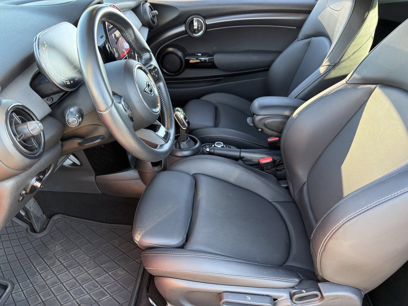 Used 2023 MINI Cooper S FWD image 20
