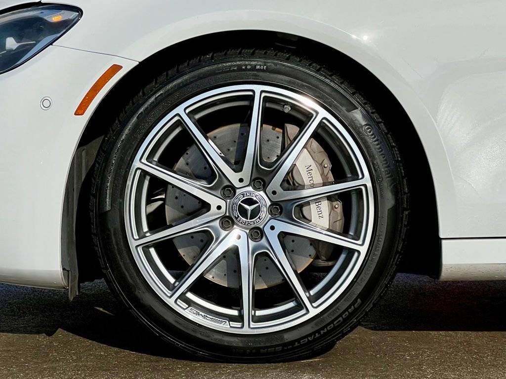 Certified 2022 Mercedes-Benz E 350 4MATIC Sedan image 9
