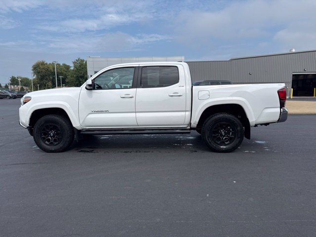 Certified 2020 Toyota Tacoma SR5 AWD/4WD image 4