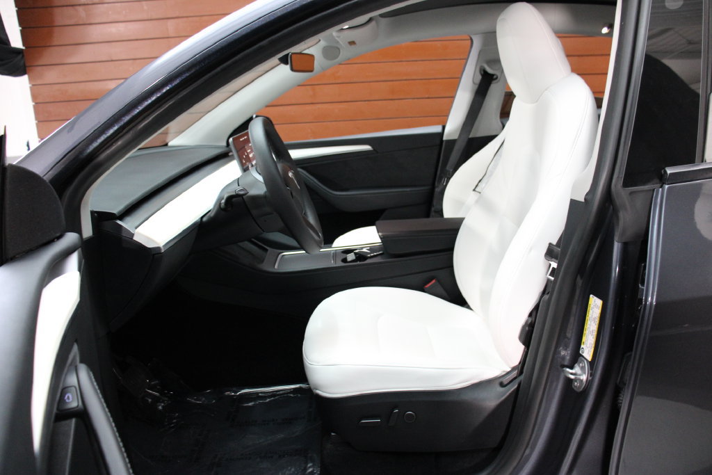 Used 2023 Tesla Model Y Long Range AWD/4WD image 6