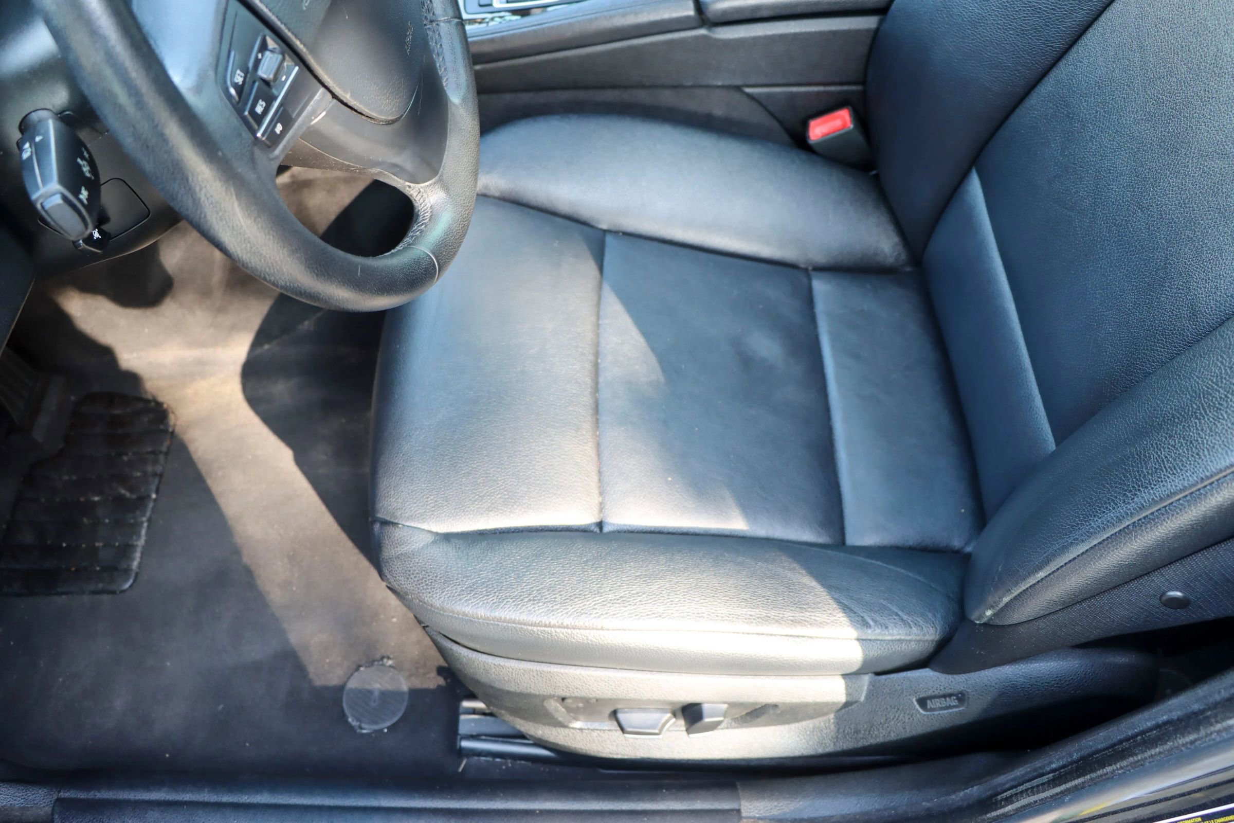 Used 2013 BMW 528i Sedan image 16