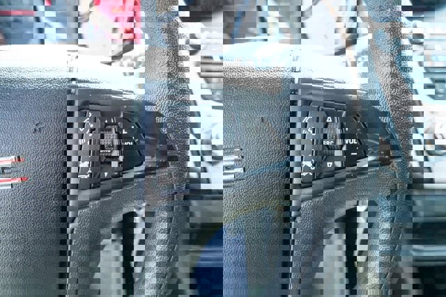 Used 2016 GMC Terrain SLE image 21