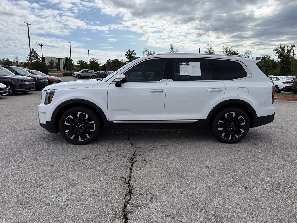 Used 2023 Kia Telluride SX AWD/4WD image 4