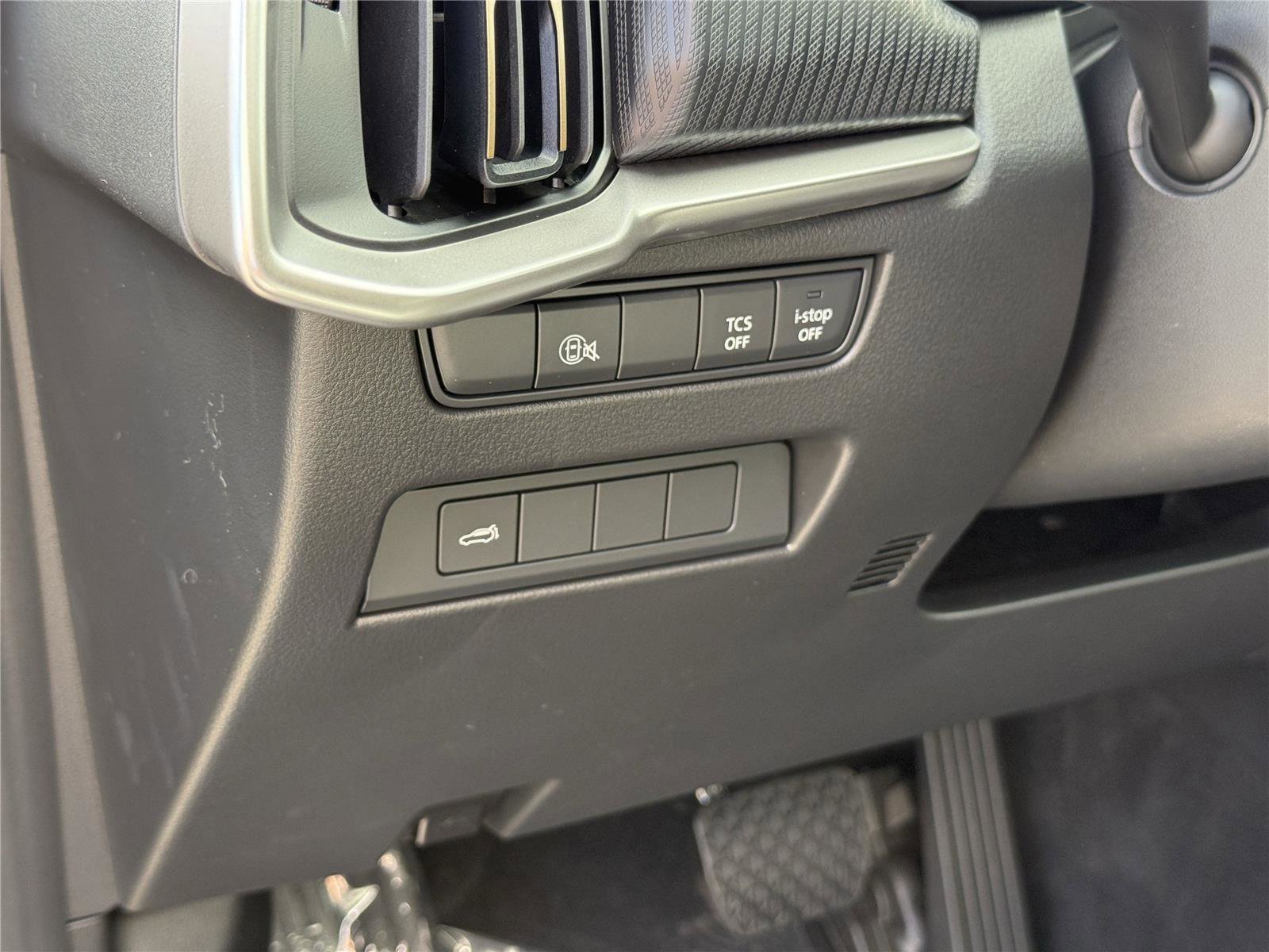 New 2026 MAZDA CX-90 3.3 Turbo w/ Select Package image 17