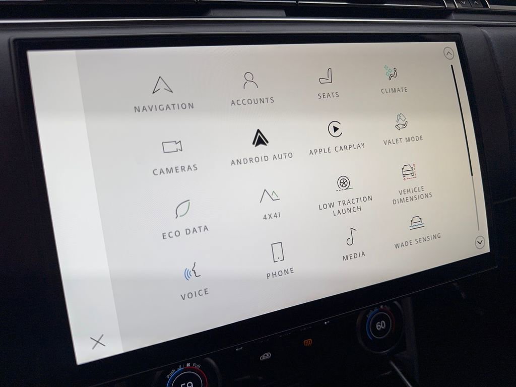 Used 2023 Land Rover Range Rover SE image 63