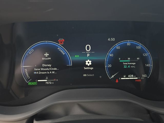 Used 2025 Toyota Sienna Limited image 20