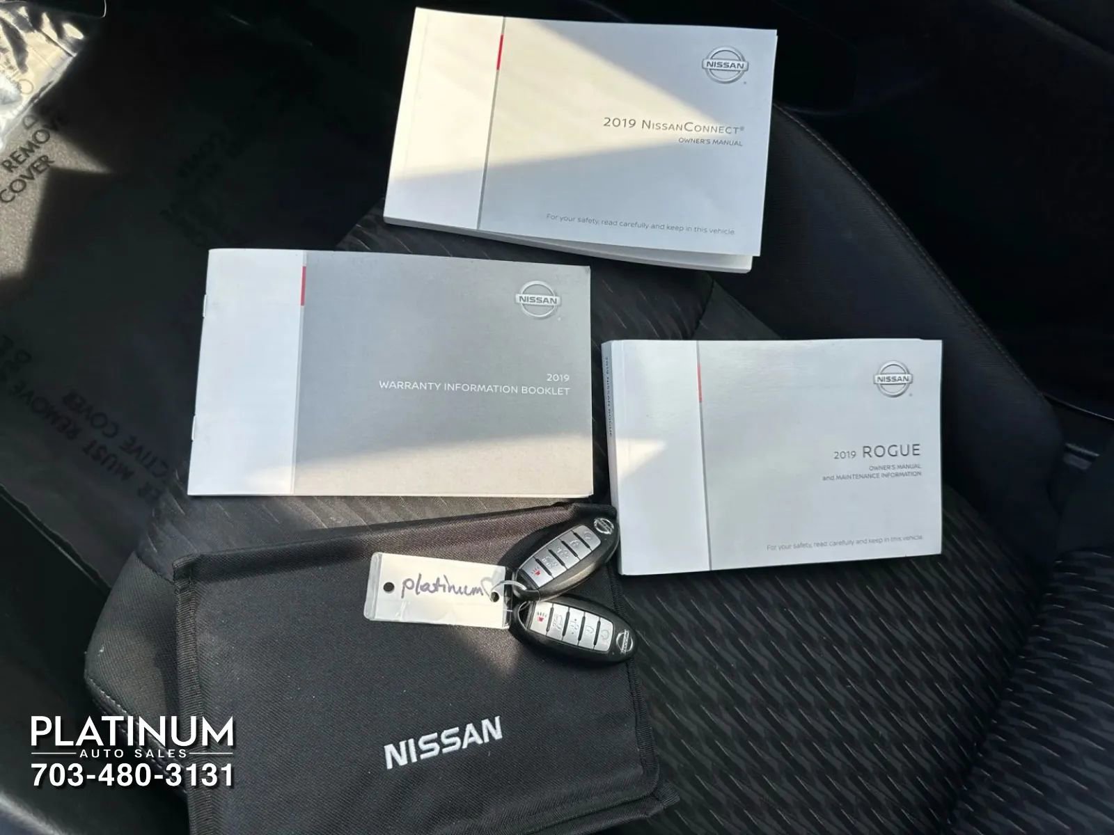 Used 2019 Nissan Rogue SV image 24
