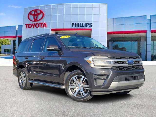 Used 2023 Ford Expedition XLT