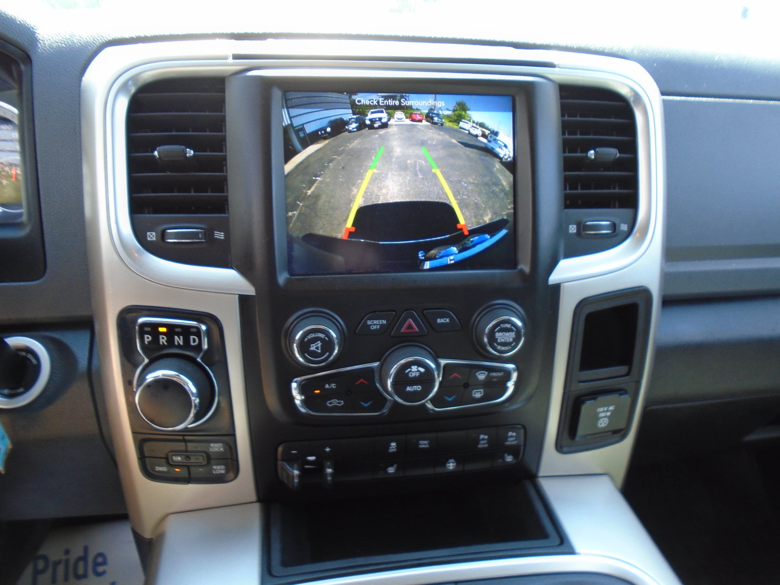 Used 2018 RAM 1500 Outdoorsman AWD/4WD image 18