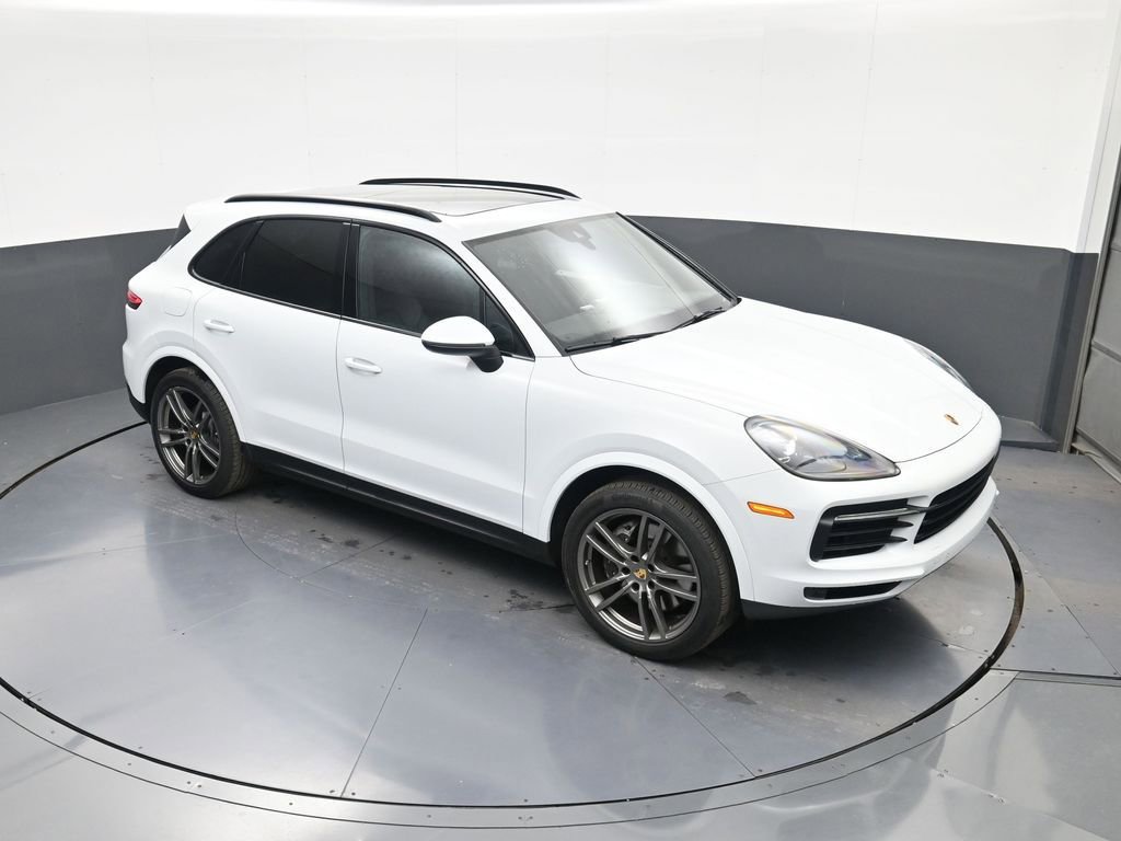 Used 2023 Porsche Cayenne AWD/4WD image 24