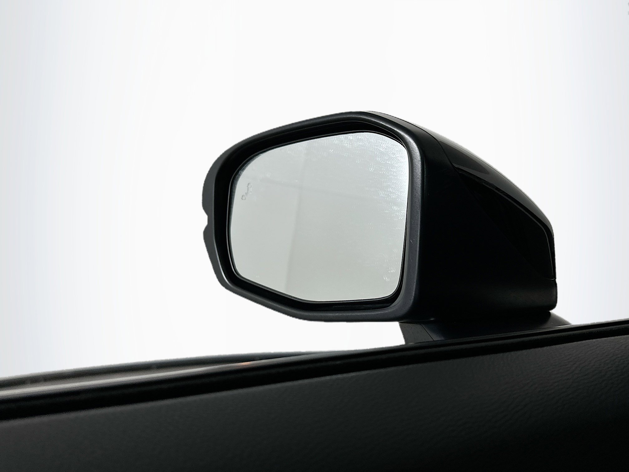 Used 2025 Honda CR-V EX-L image 16