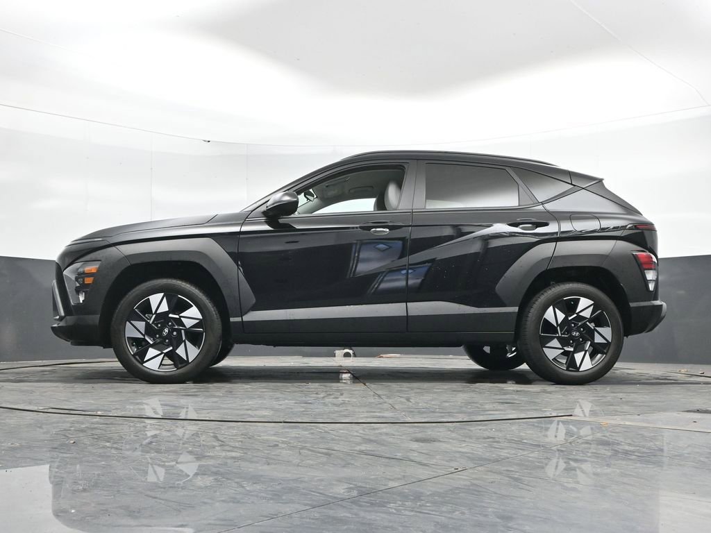 Used 2024 Hyundai Kona SEL AWD/4WD image 46