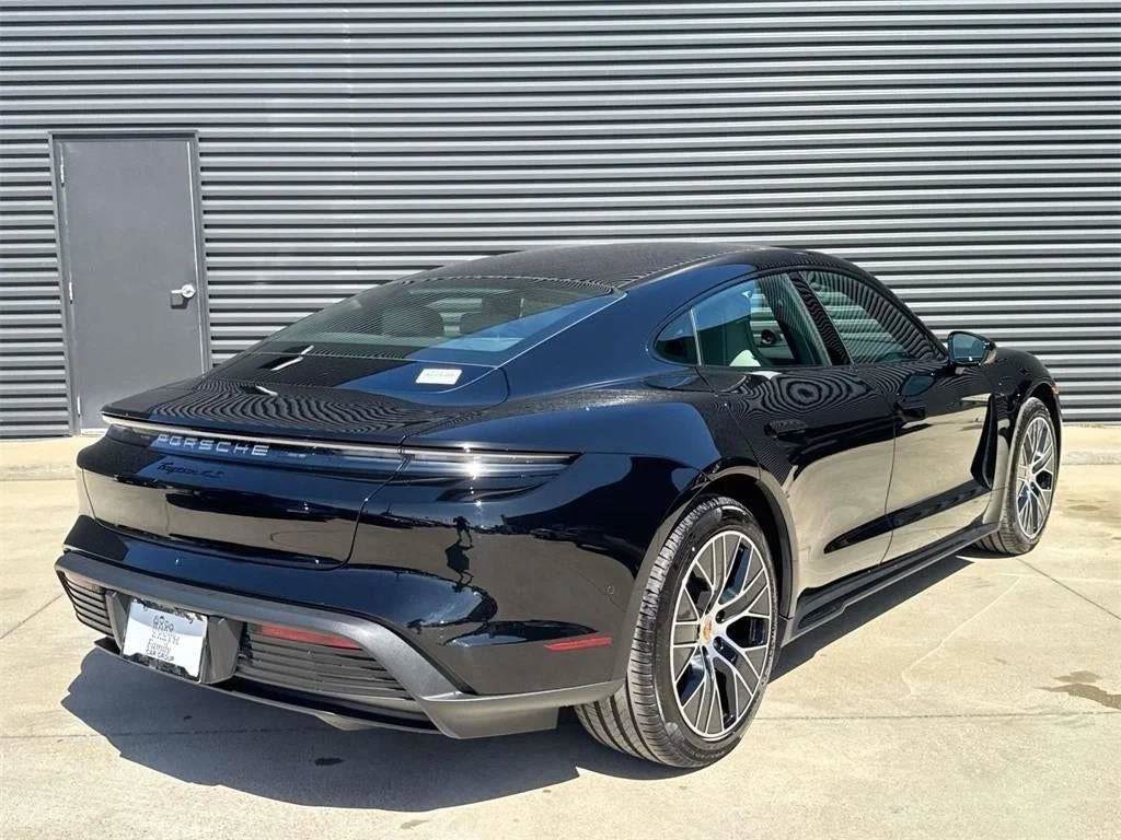 New 2025 Porsche Taycan 4S image 71