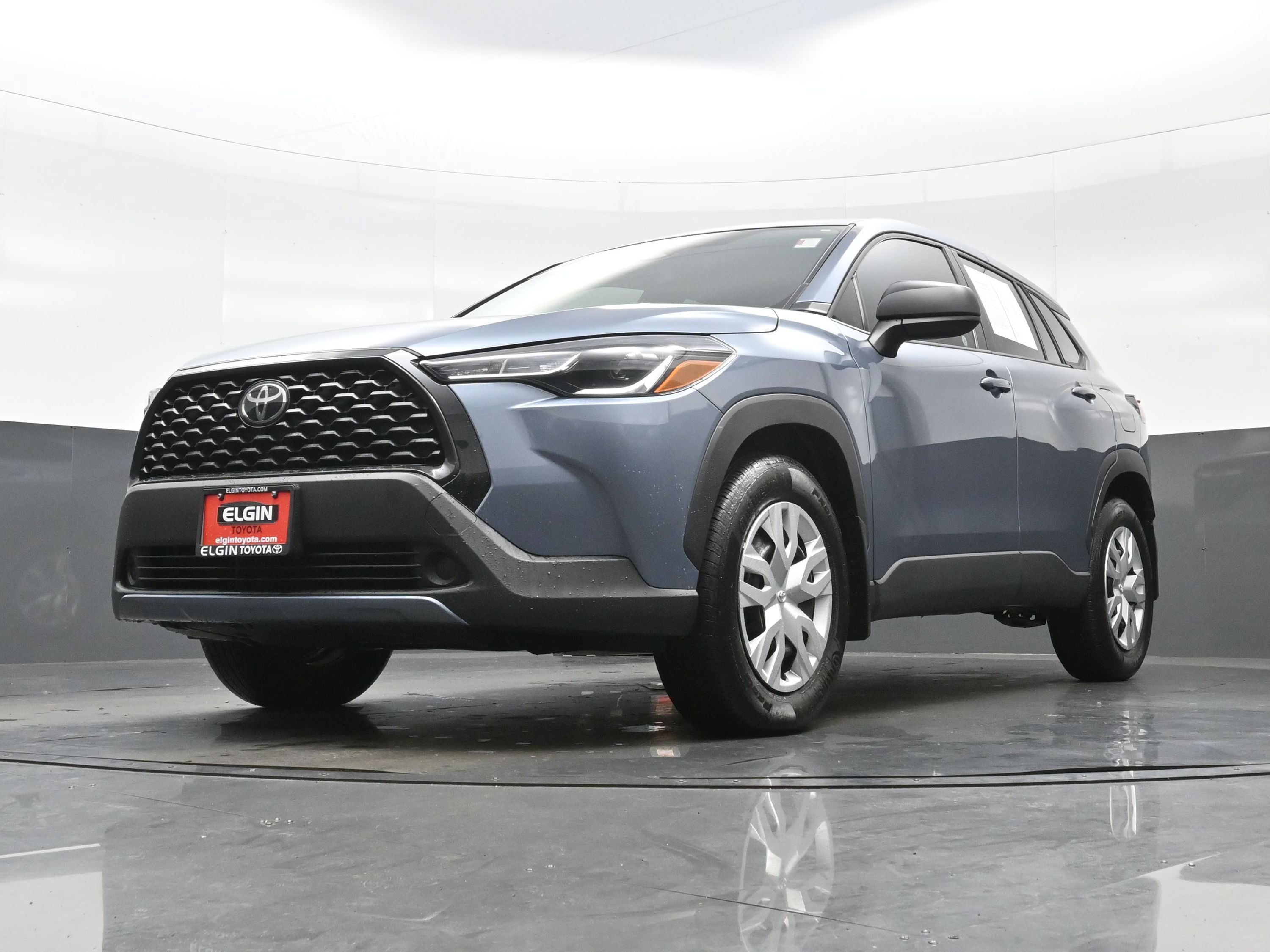 Used 2024 Toyota Corolla Cross L FWD image 25