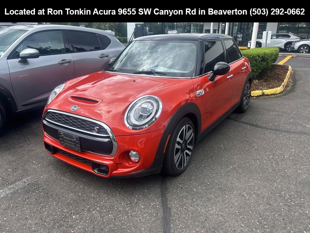 Used 2019 MINI Cooper S w/ Signature Upholstery Package FWD image 4