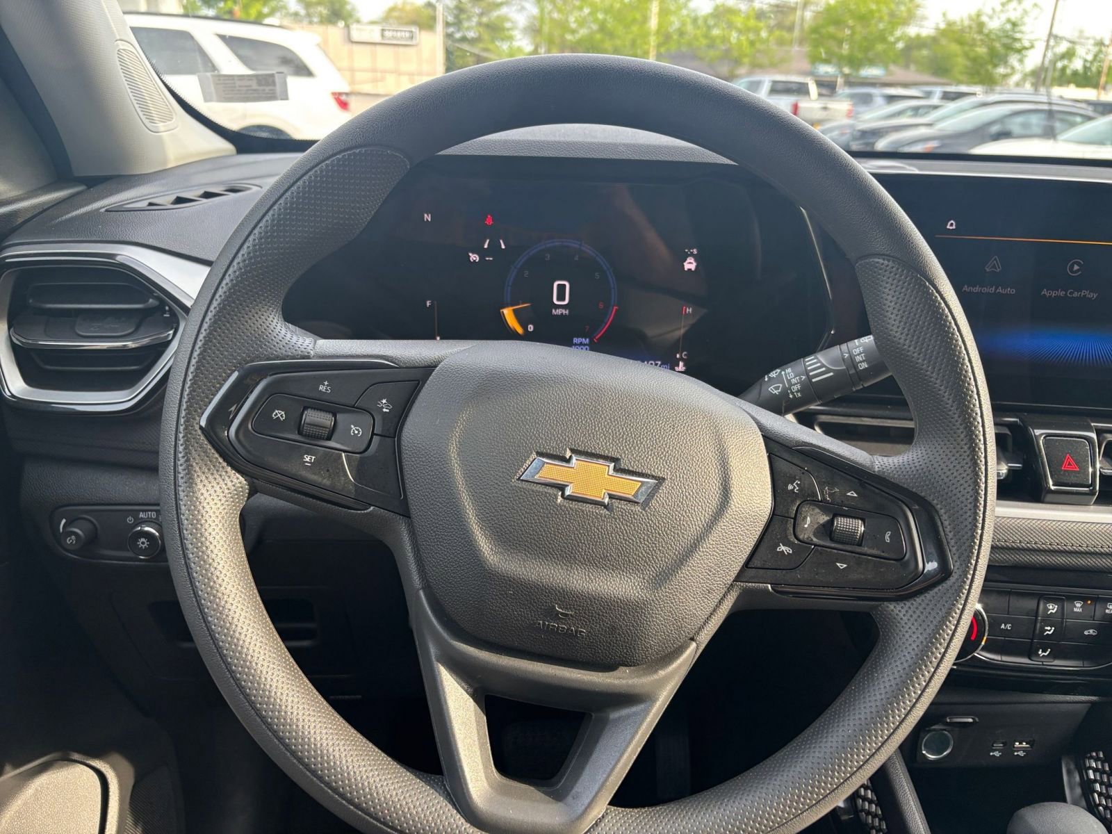 Used 2025 Chevrolet TrailBlazer LT image 33