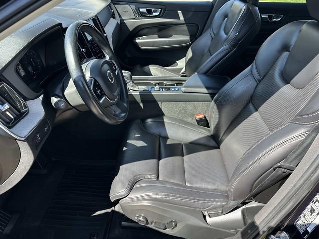 Used 2021 Volvo XC60 T5 Inscription AWD/4WD image 19