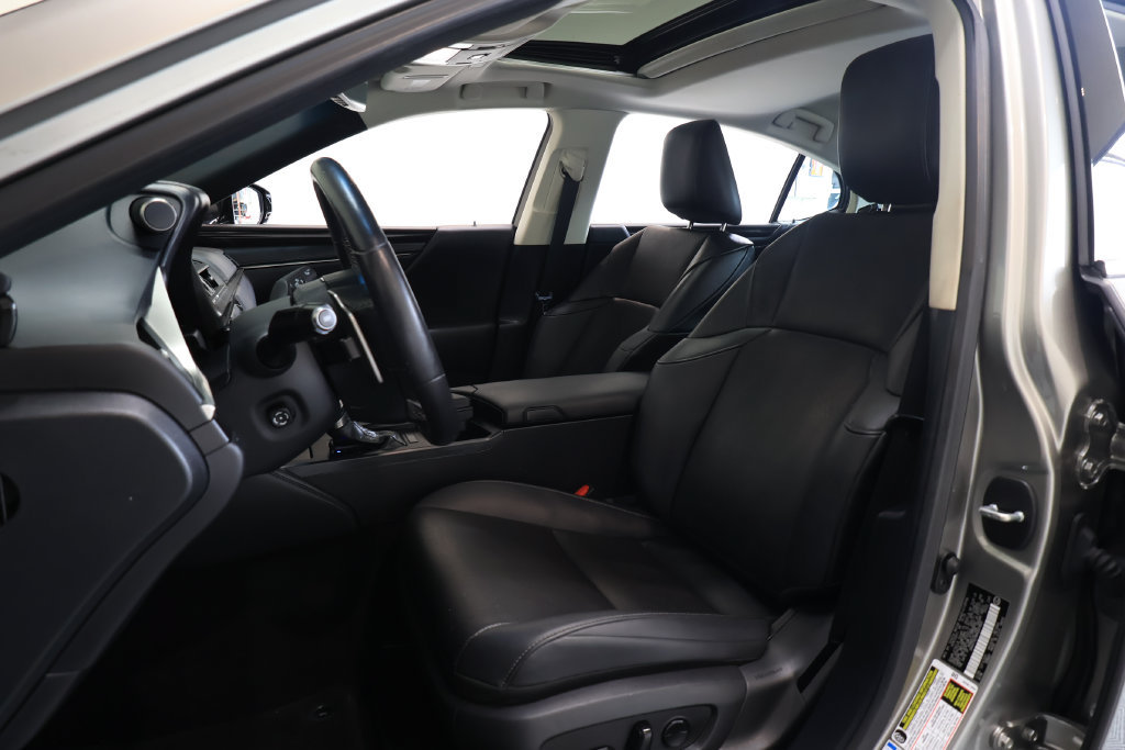 Used 2021 Lexus ES 250 w/ Premium Package AWD/4WD image 18