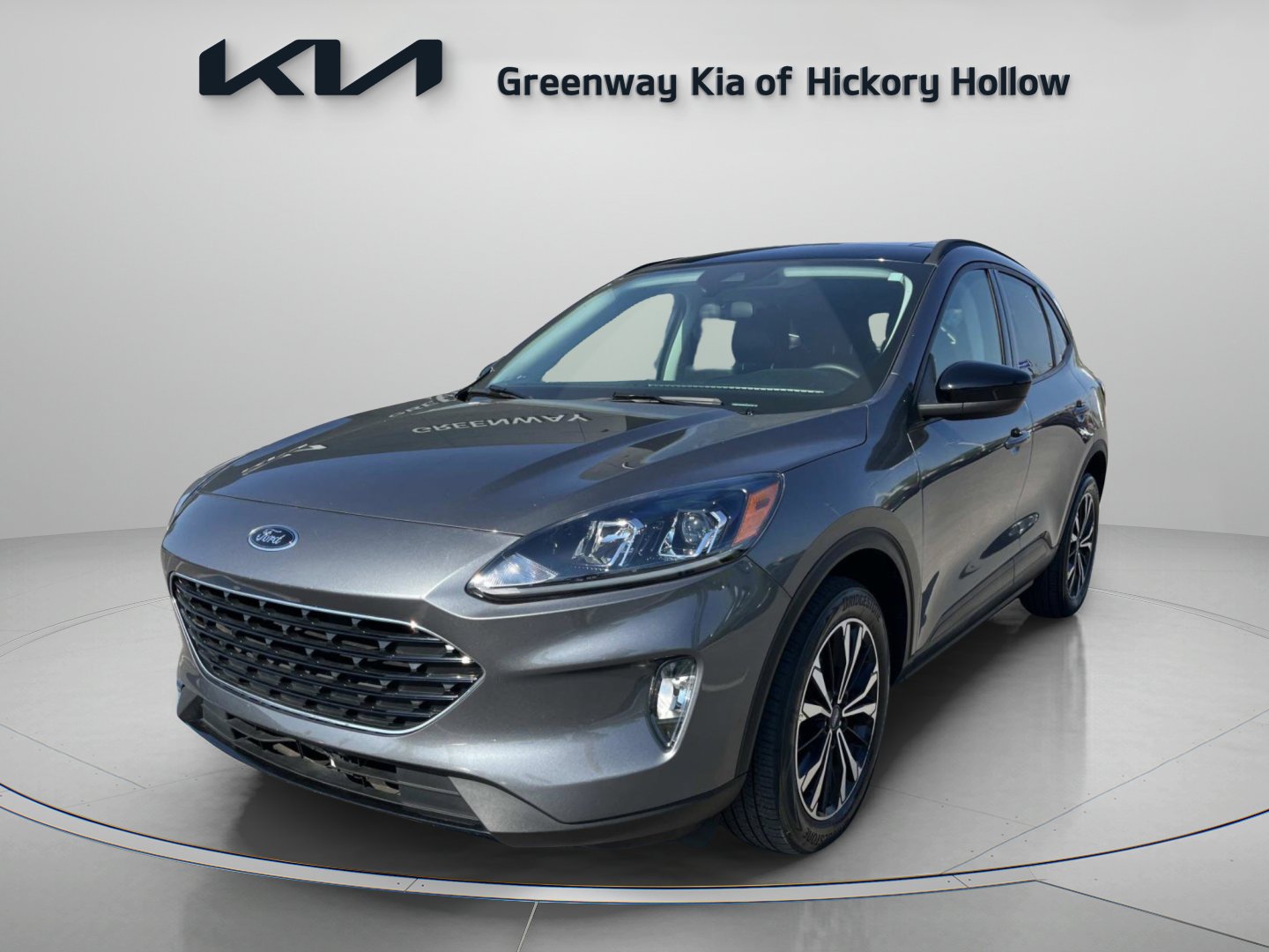 Used 2022 Ford Escape SEL w/ SEL Stealth AWD Package image 4