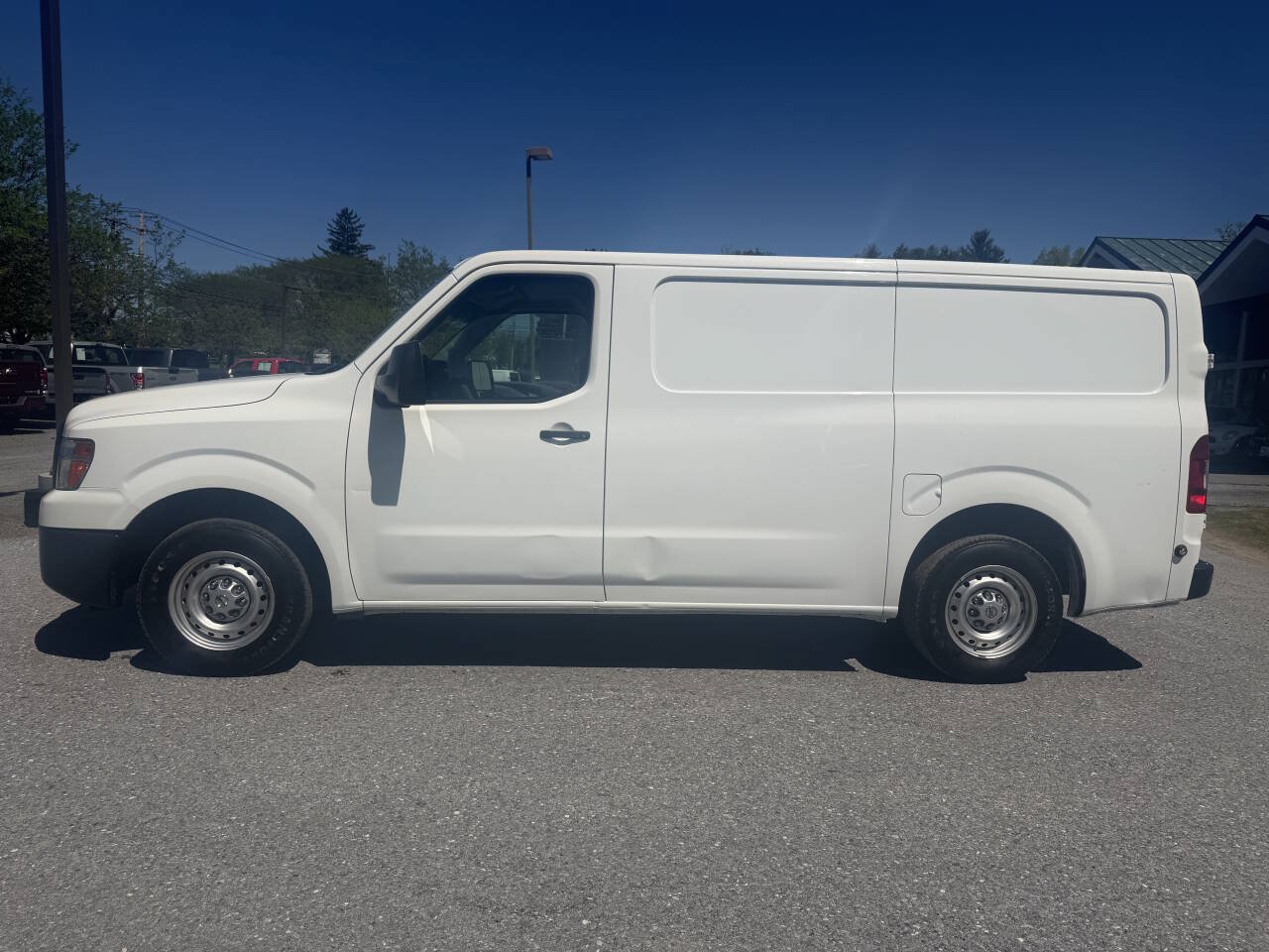 Used 2019 Nissan NV 1500 S RWD image 2