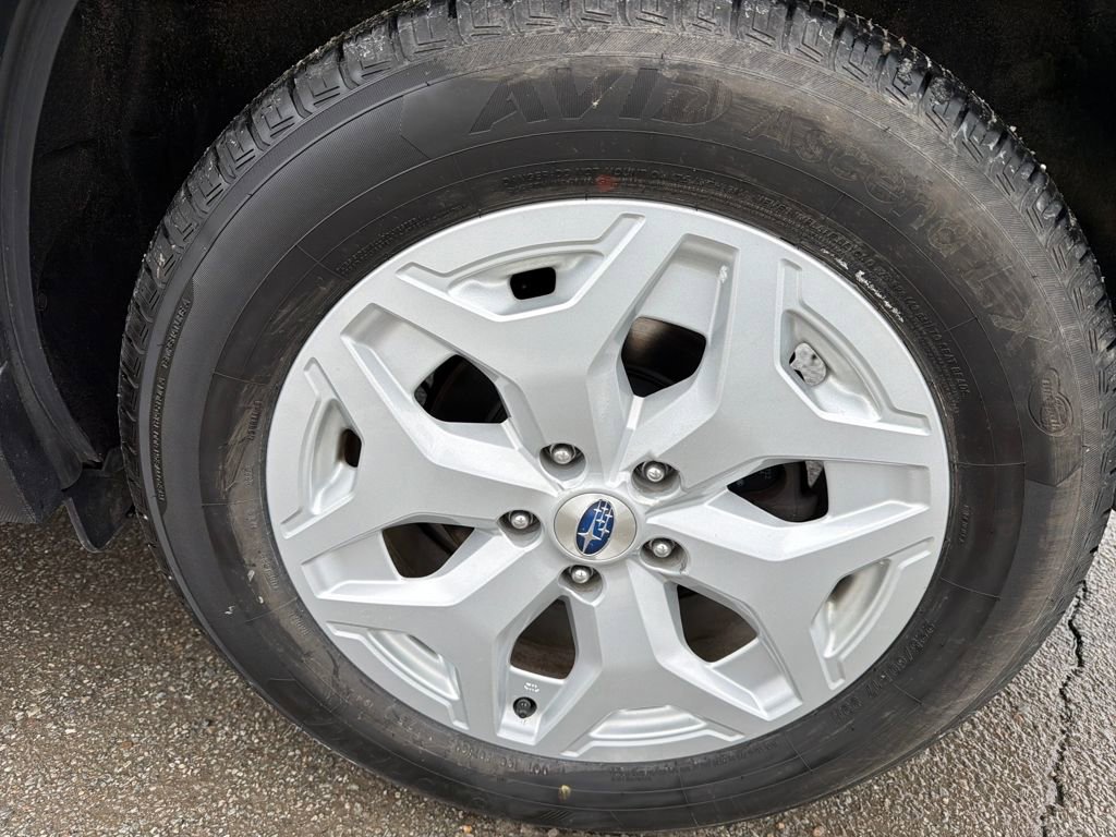 Used 2020 Subaru Forester w/ Alloy Wheel Package image 11