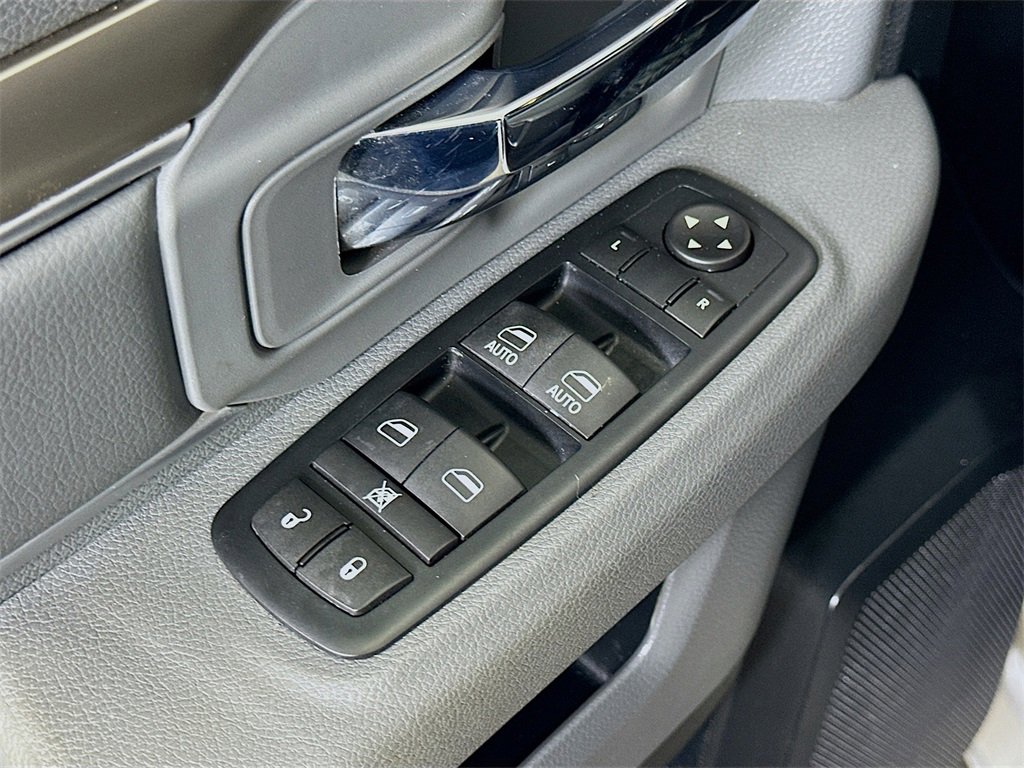 Used 2016 RAM 1500 Big Horn image 19