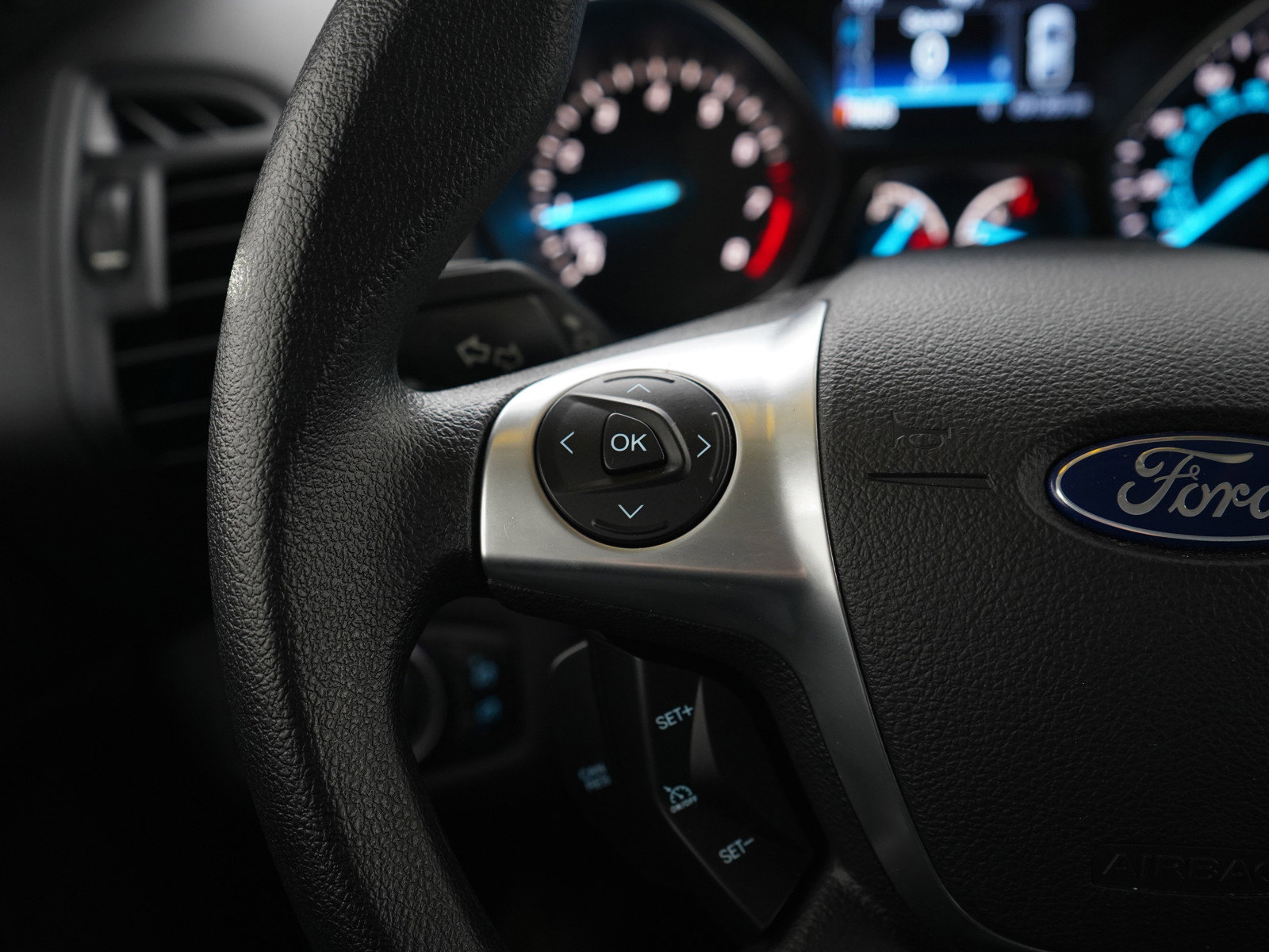 Used 2016 Ford Escape SE AWD/4WD image 25