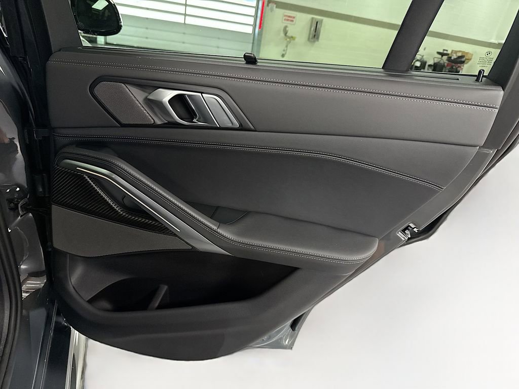 New 2026 BMW X6 M60i image 26