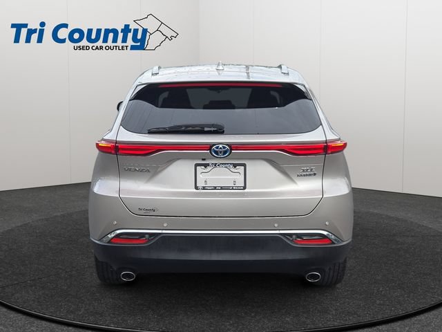 Certified 2021 Toyota Venza XLE w/ Softex Package AWD/4WD image 7