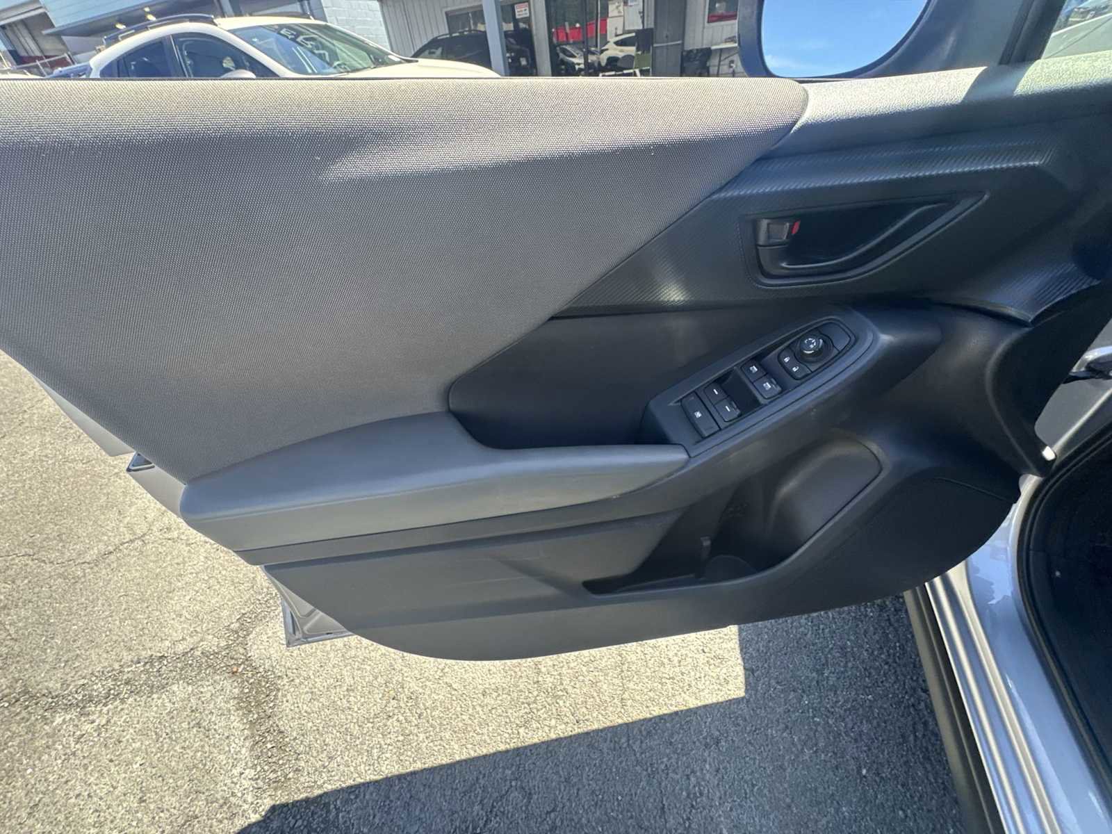 Used 2024 Subaru Crosstrek 2.0i image 13