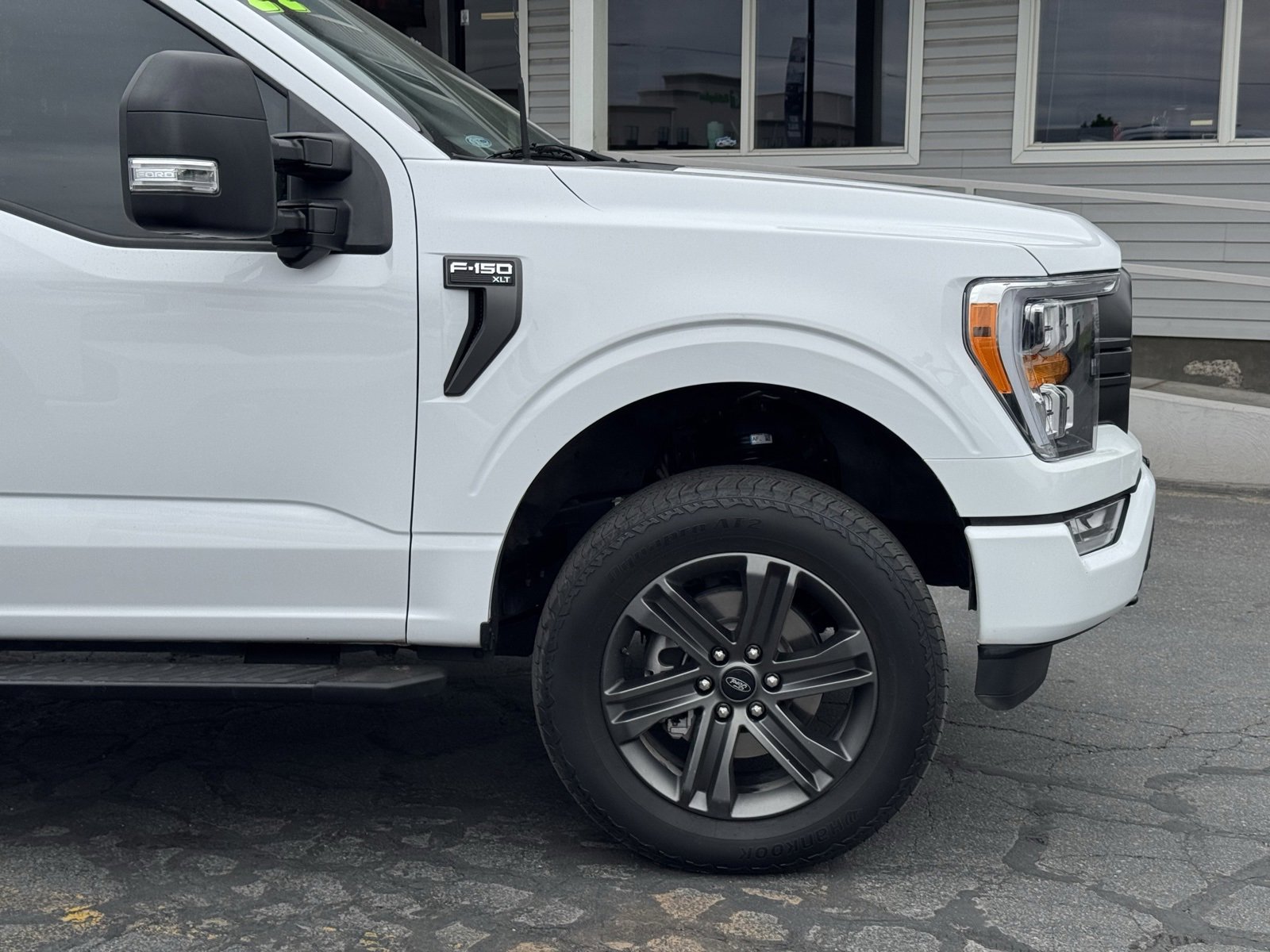 Used 2022 Ford F150 XLT w/ Equipment Group 302A High image 3
