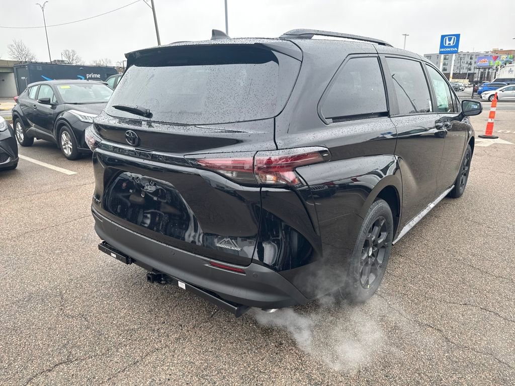 New 2026 Toyota Sienna XLE Woodland Edition image 7