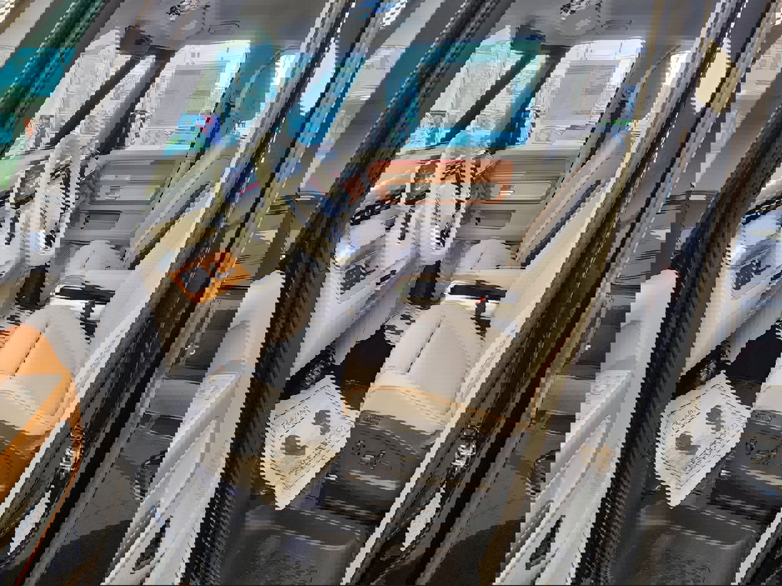 New 2025 Volkswagen ID. Buzz Pro S Plus image 12