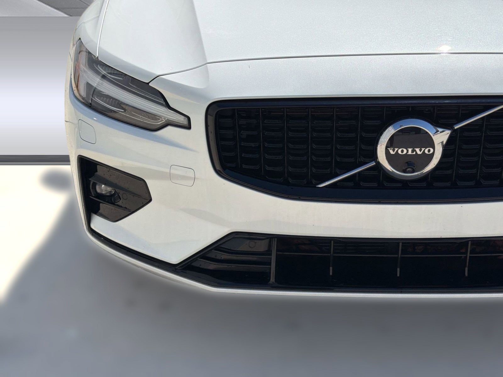 Used 2024 Volvo S60 B5 Plus w/ Climate Package FWD image 28