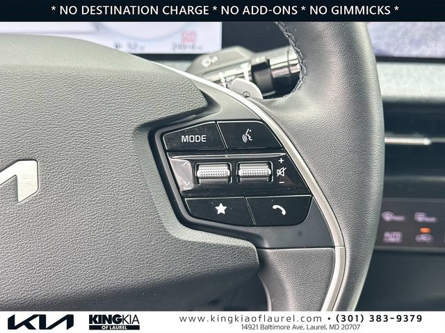 Used 2024 Kia EV6 Light AWD/4WD image 9