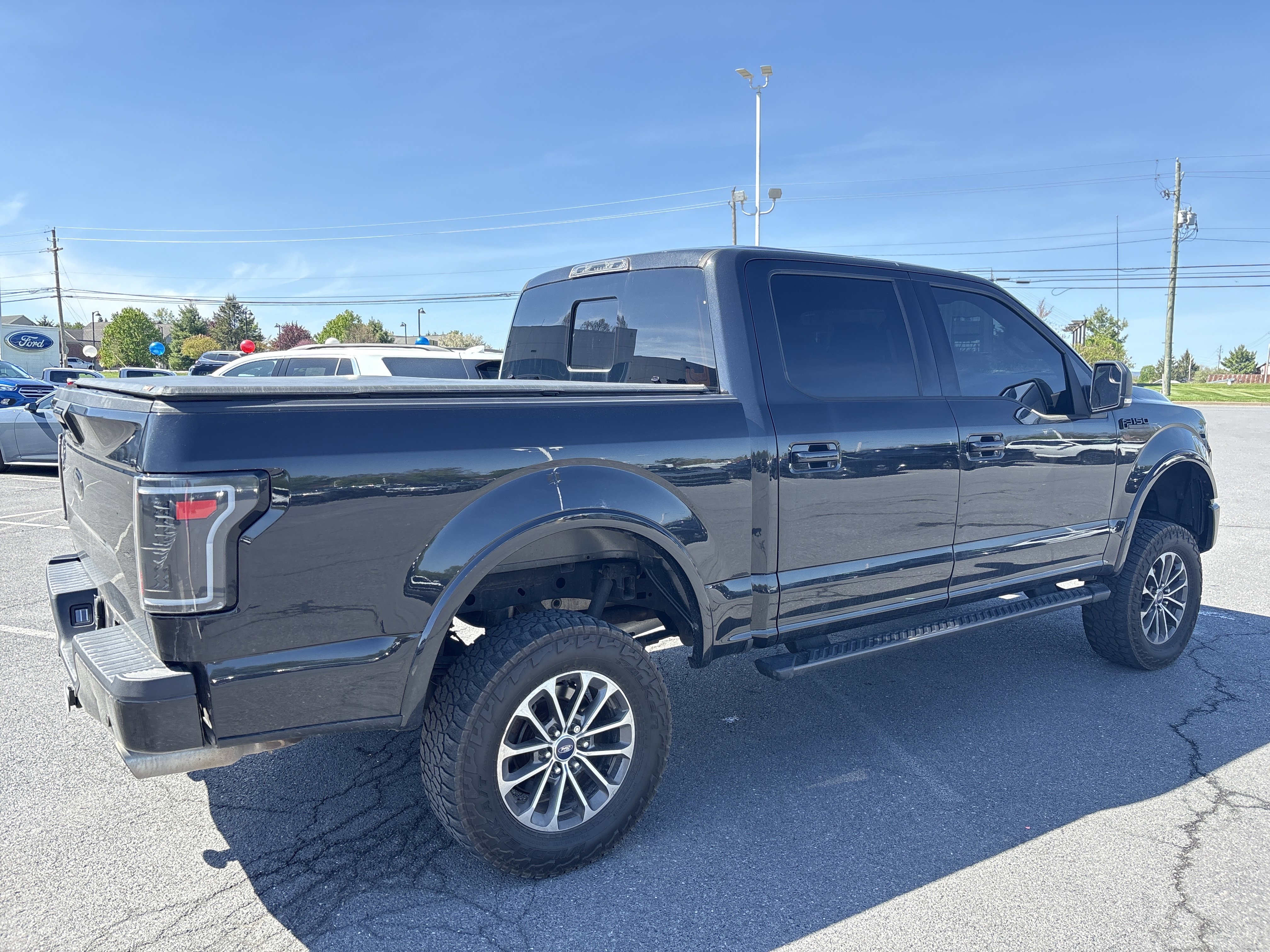 Used 2015 Ford F150 XLT w/ Equipment Group 302A Luxury AWD/4WD image 8