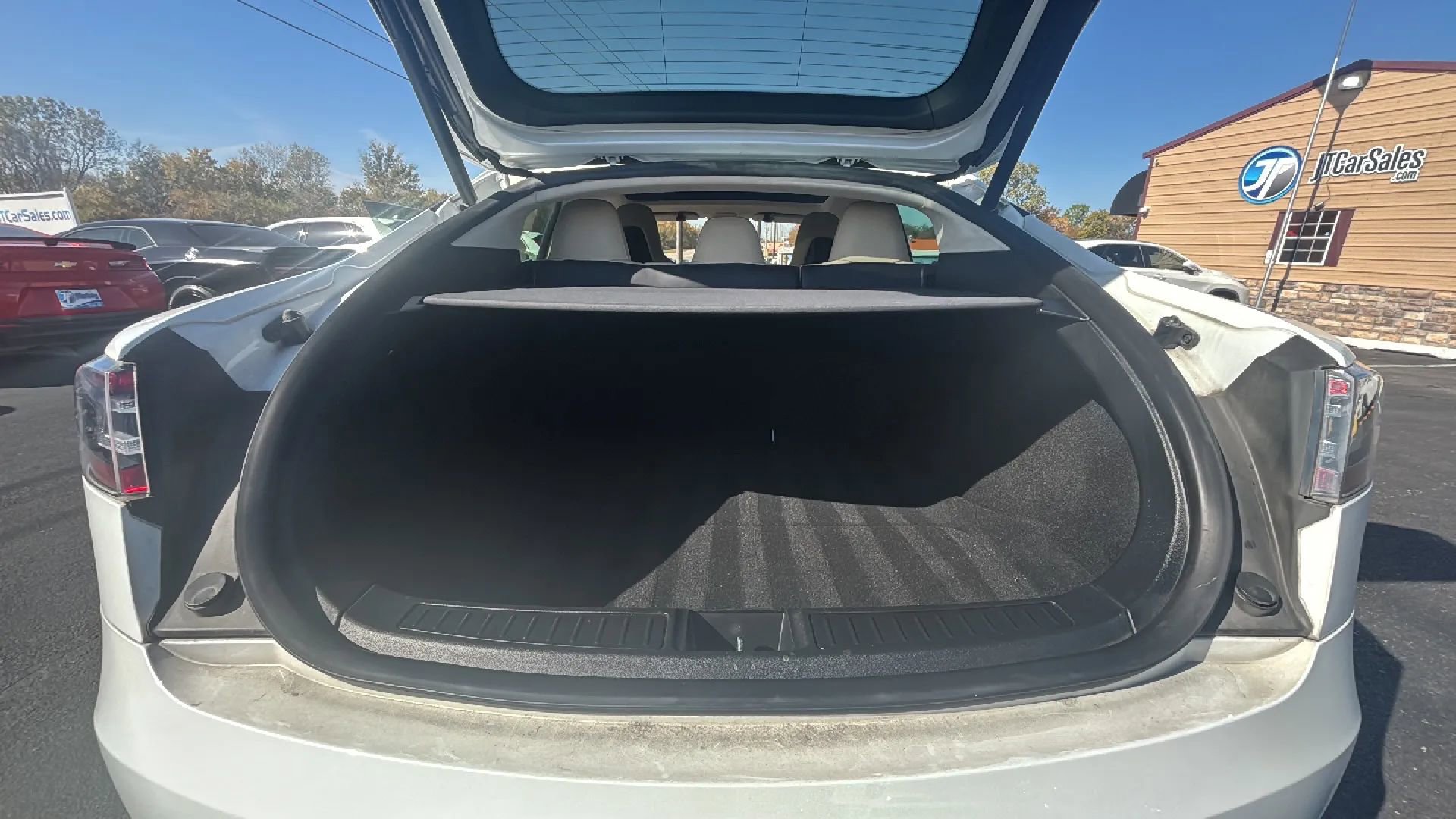 Used 2016 Tesla Model S 60 image 32