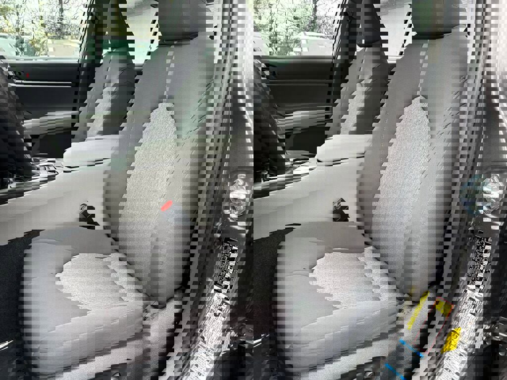 Used 2023 Toyota Camry LE image 11