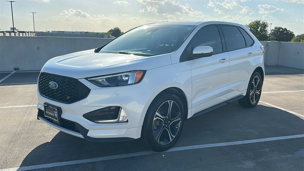 Used 2023 Ford Edge ST w/ Cargo Accessory Package AWD/4WD image 9