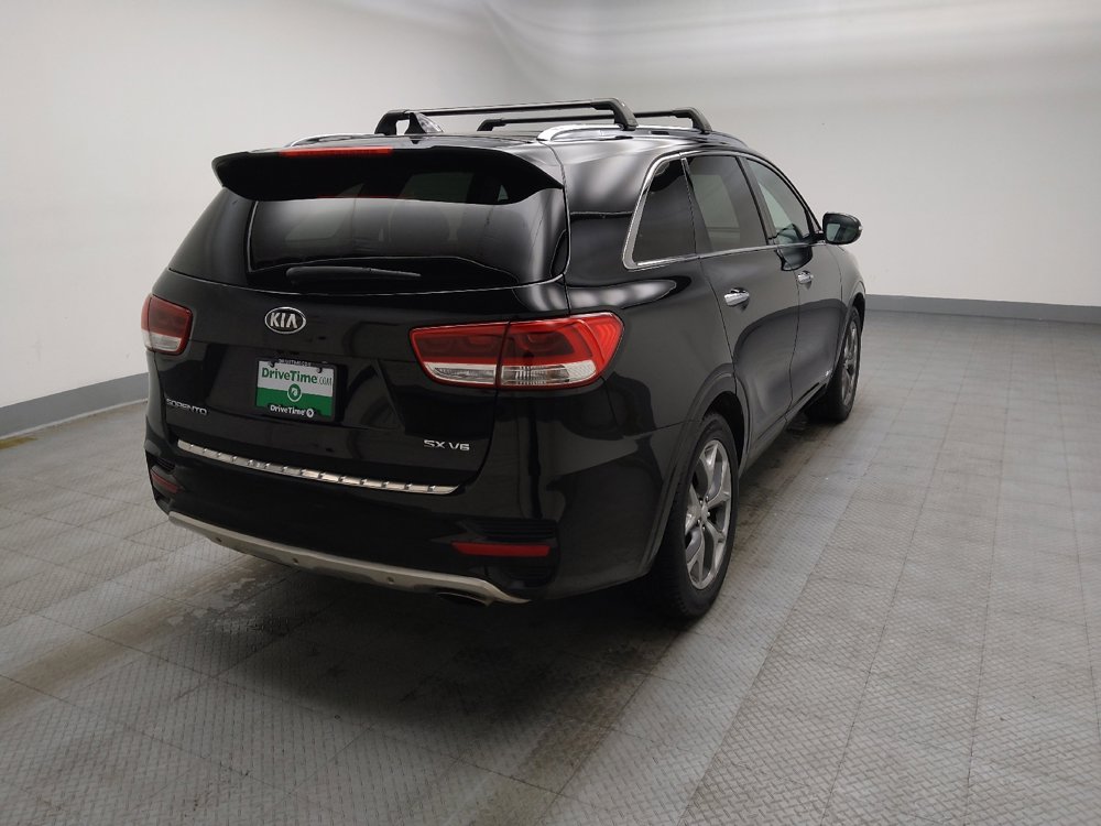 Used 2017 Kia Sorento SX image 9