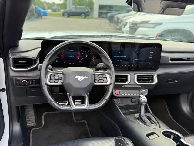 Used 2024 Ford Mustang Premium RWD image 5