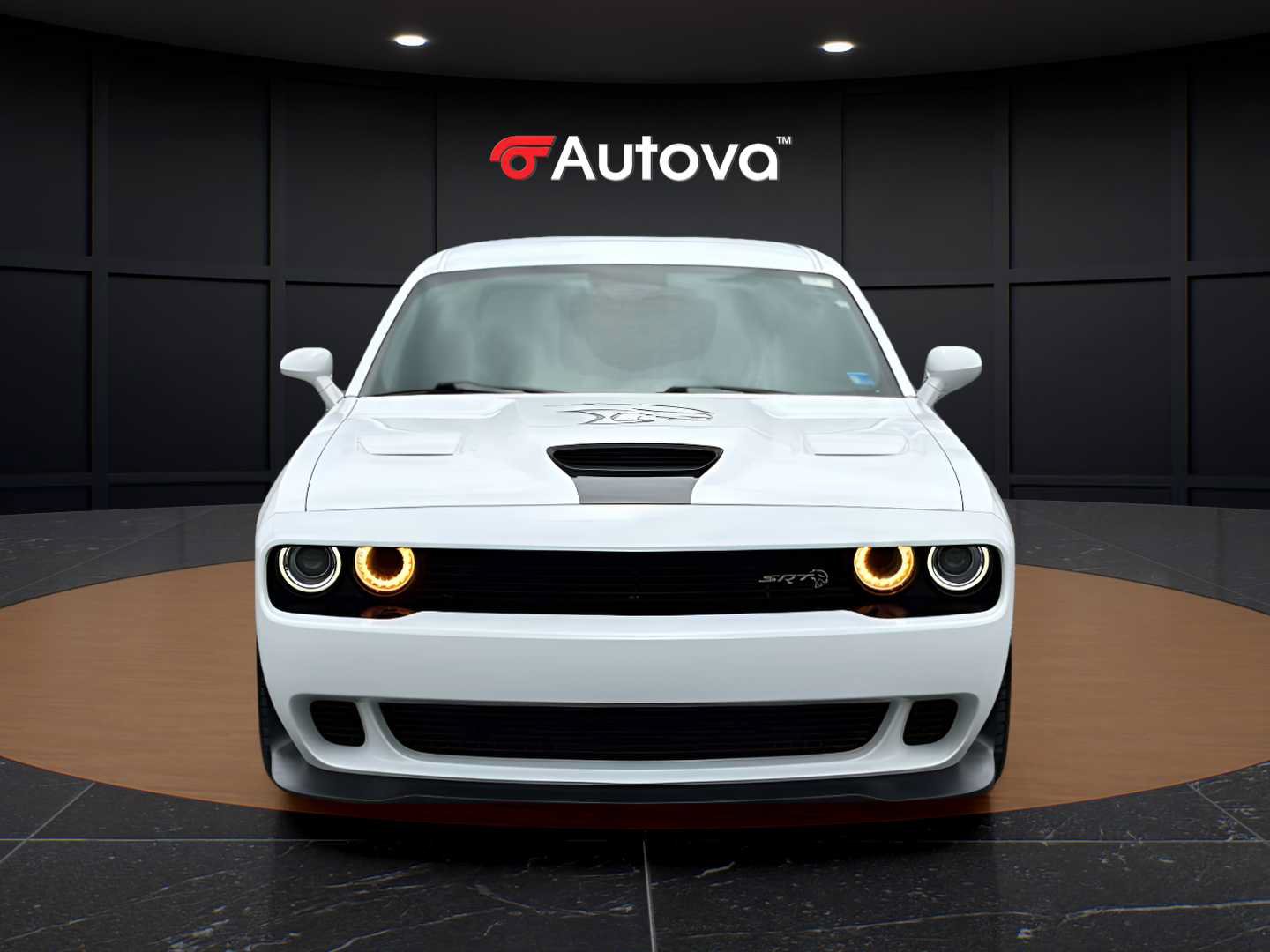 Used 2018 Dodge Challenger SRT Hellcat RWD image 8