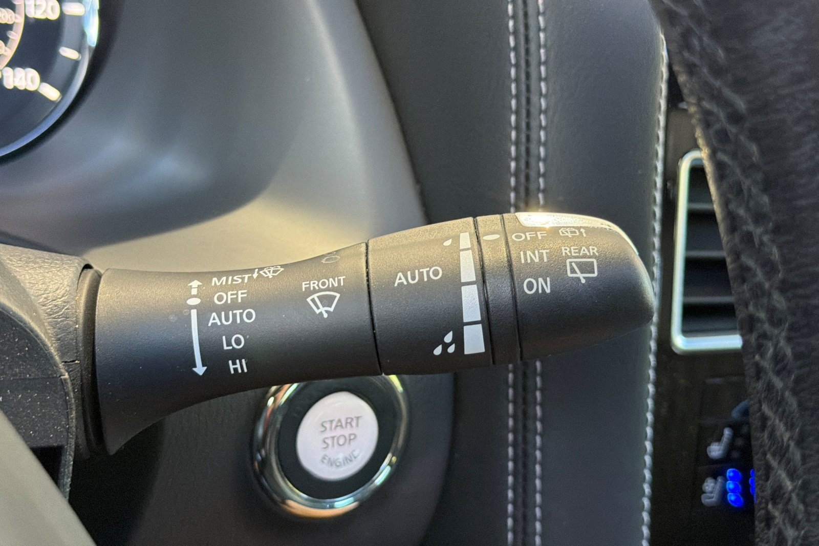 Used 2022 INFINITI QX80 Sensory w/ Cargo Package AWD/4WD image 35